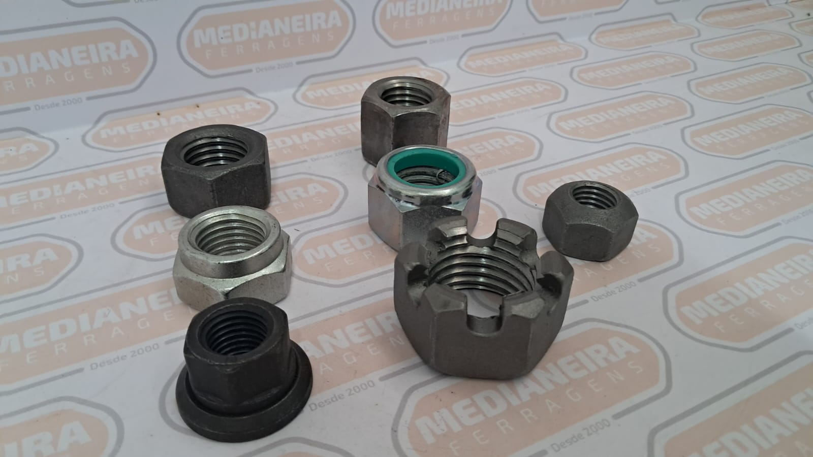 PORCA SEXT MA  8 MM FLANG ZINC CH.13