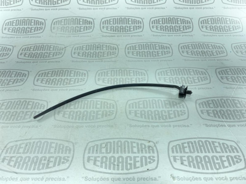 ABRAÇADEIRA  C/ CLIP FIXAÇÃO FC7014 PRETA FRONTEC